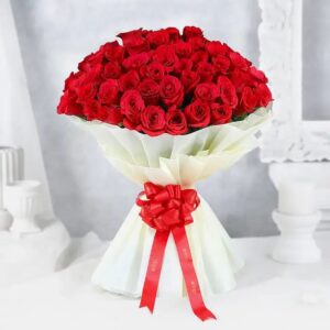 Buy Grand Red Roses Bouquet (2) online in Jaipur for romantic gifting