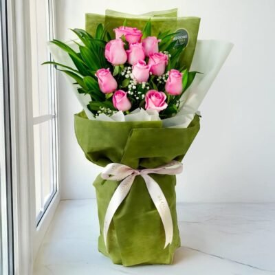 Buy Green wrapped roses bouquet online in Jaipur for birthdays and special occasions