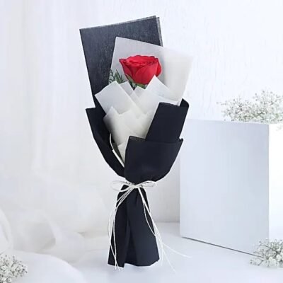 Buy Single Red Rose Bouquet in Black online in Jaipur for romantic gifting