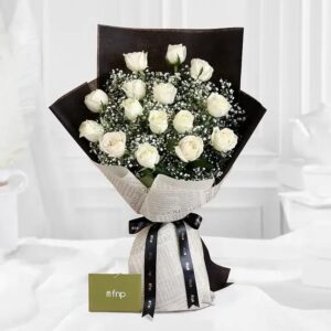 Buy White Roses in Dual-Tone Wrap online in Jaipur for elegant gifting